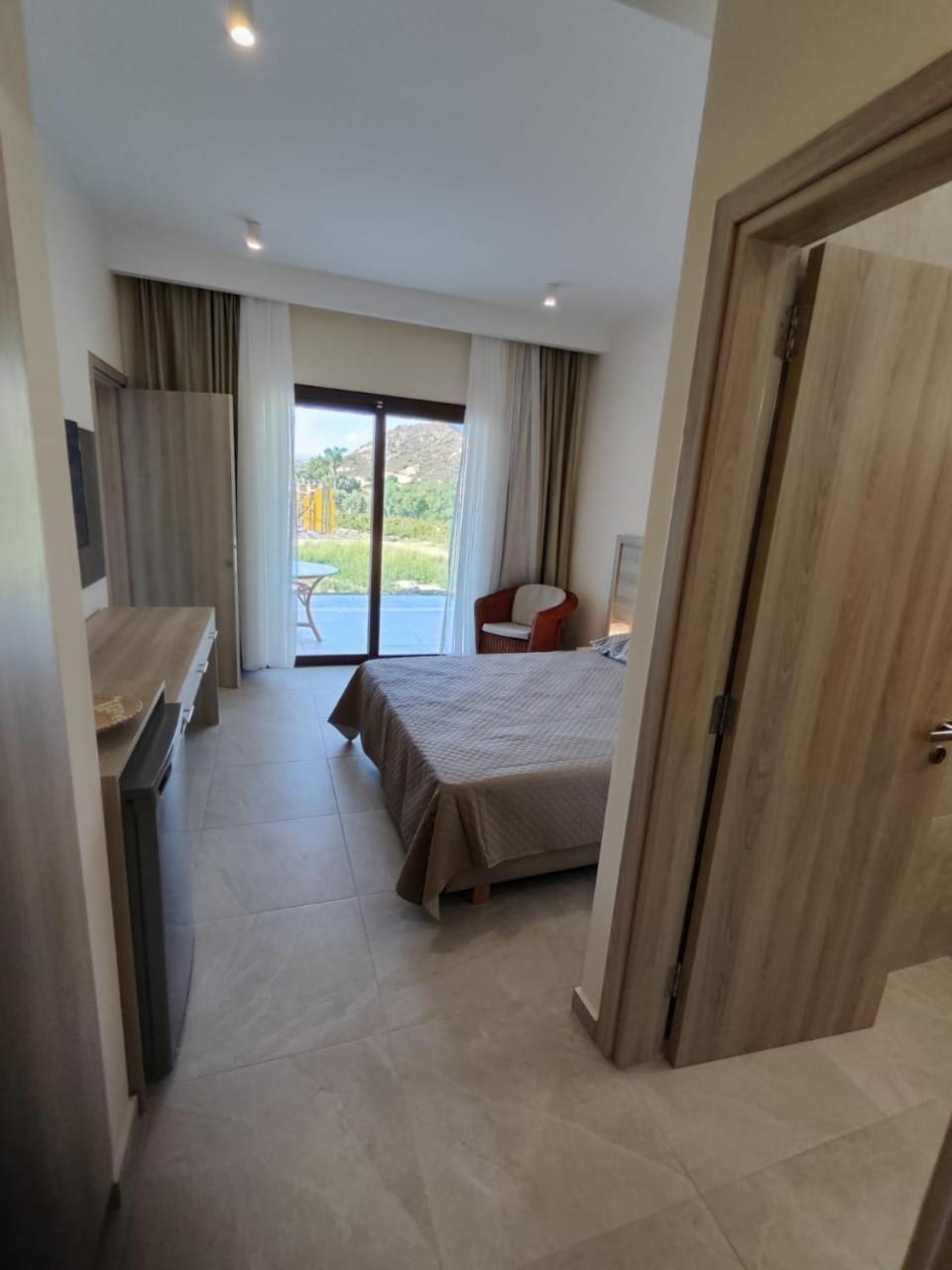 Vina Oliva Resort Pissouri Luaran gambar